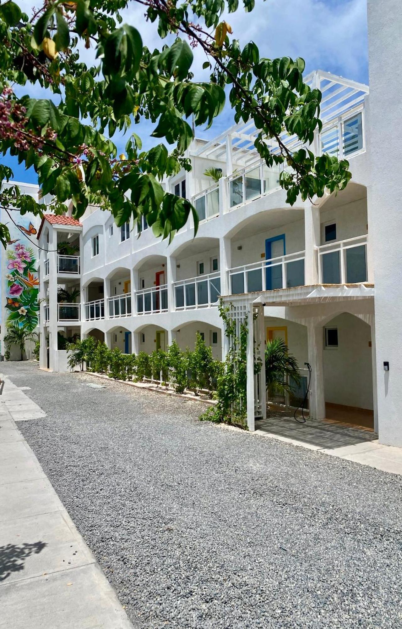 Maho Beach House - Luxe 1 Bedroom - Ocean Hideaway Extérieur photo
