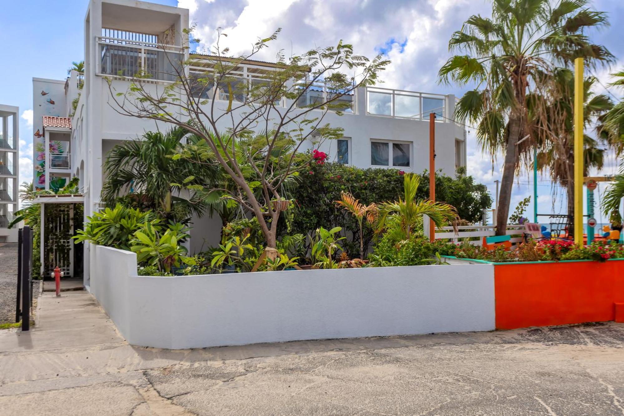 Maho Beach House - Luxe 1 Bedroom - Ocean Hideaway Extérieur photo