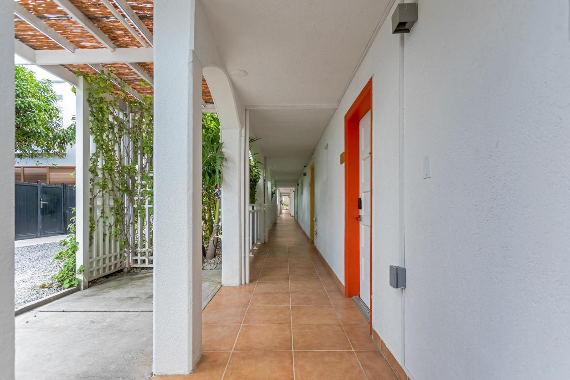 Maho Beach House - Luxe 1 Bedroom - Ocean Hideaway Extérieur photo